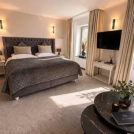 Gut Dyckhof Otel 4*